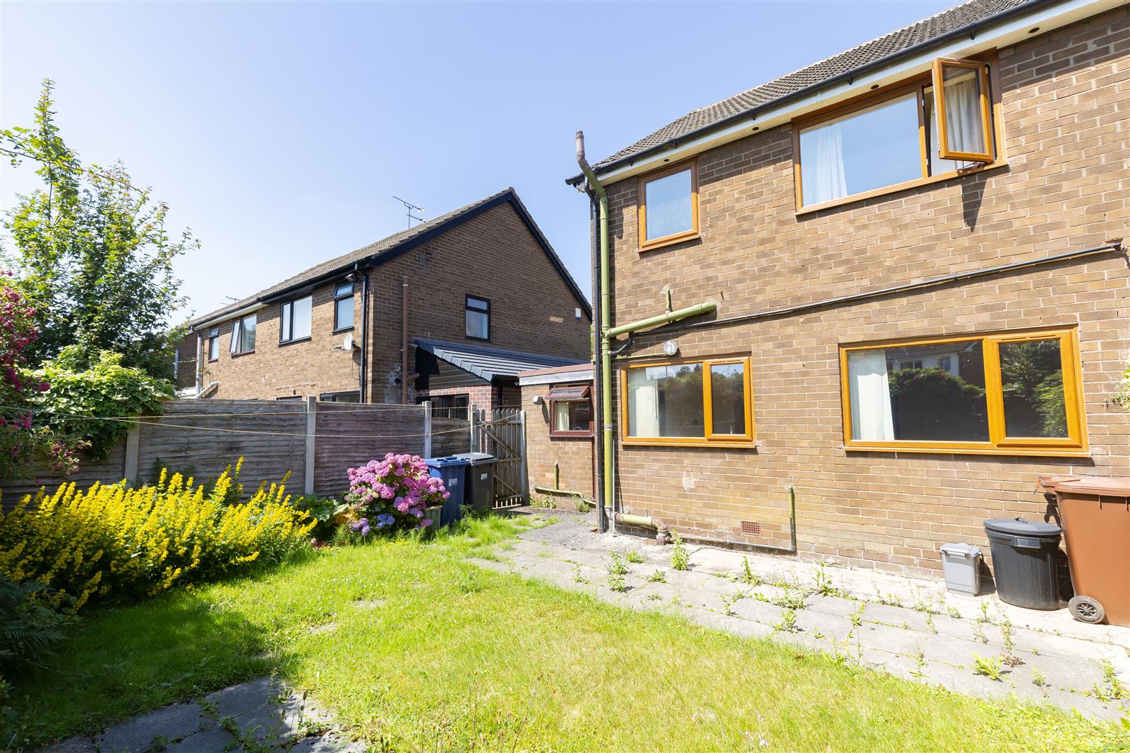 3 bed property in Peacock Hall Road, Leyland